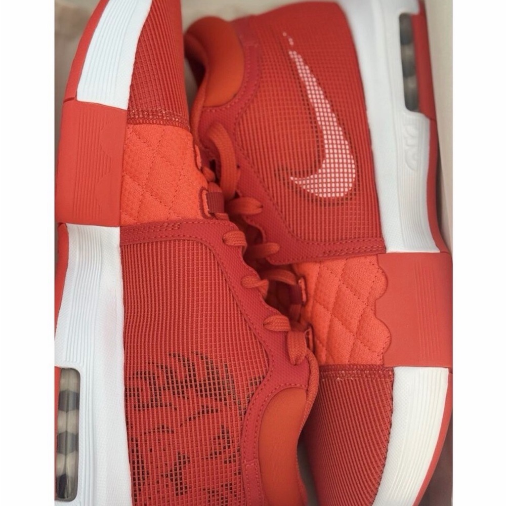 Nike LeBron Witness 8 - Bright Crimson/White